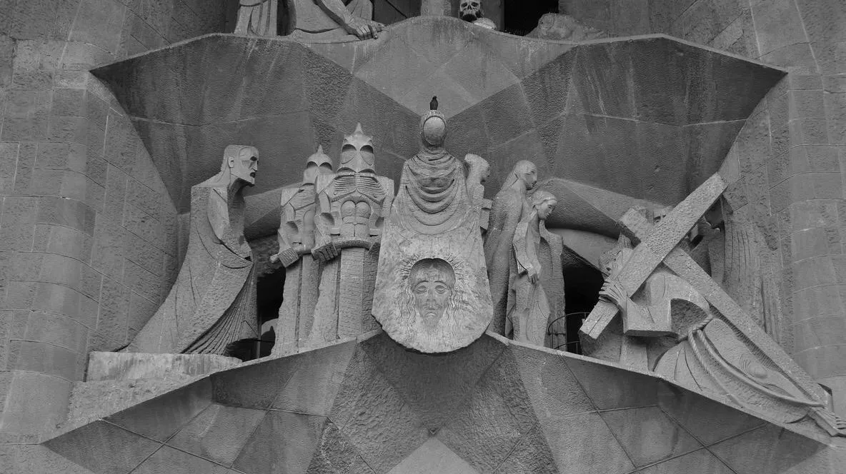 圣家堂受难立面