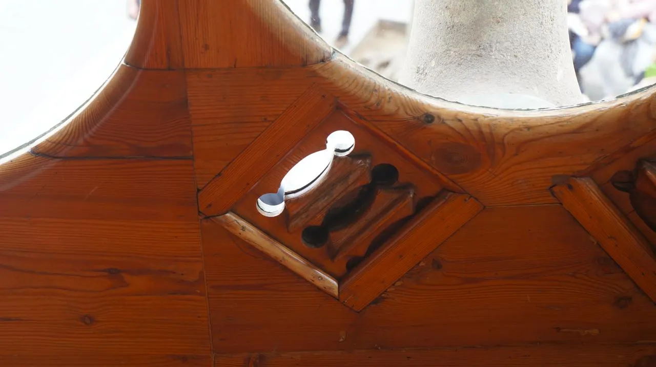 仿鱼鳃的通风设计