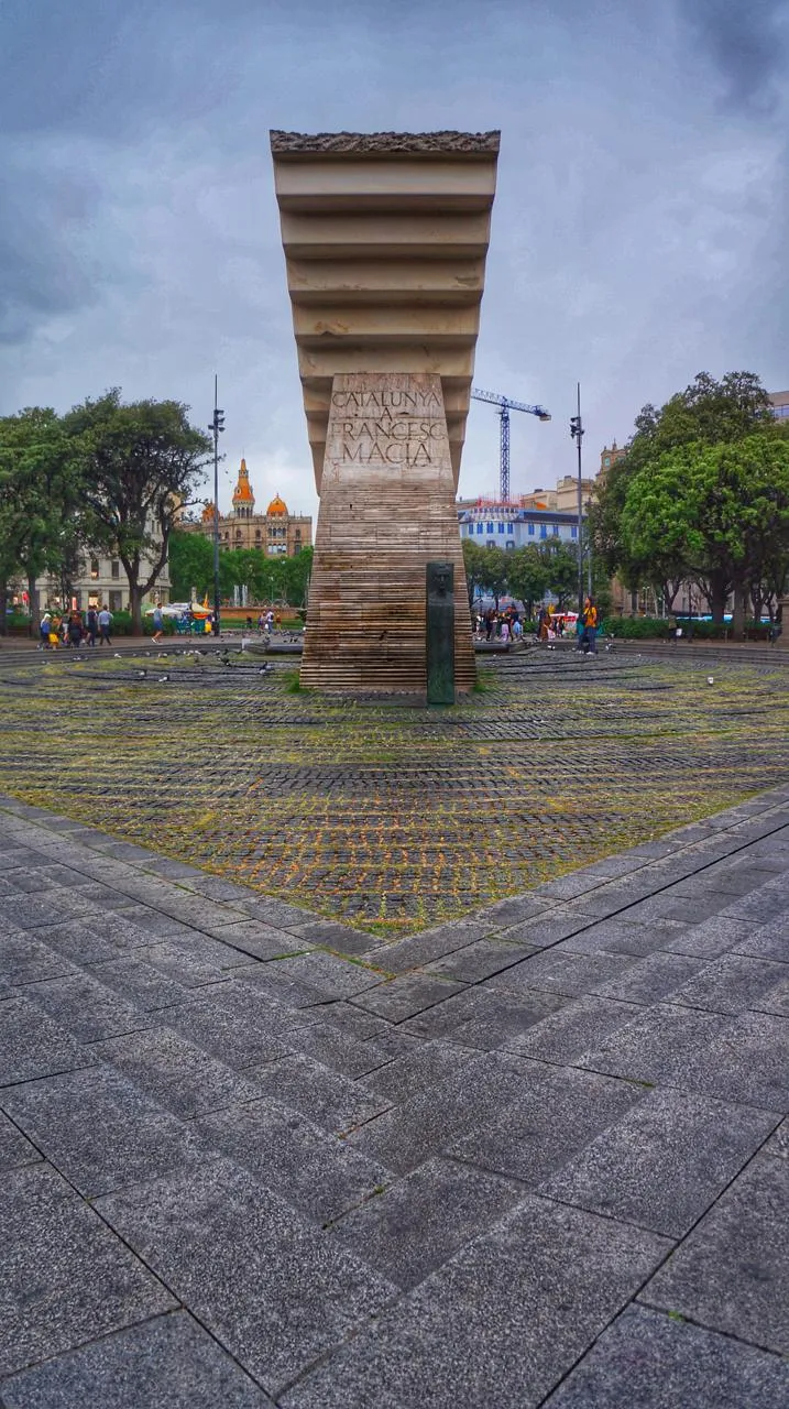 加泰罗尼亚广场